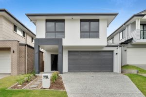 Property management by Green Kite 12a Macdevitt St HR 11